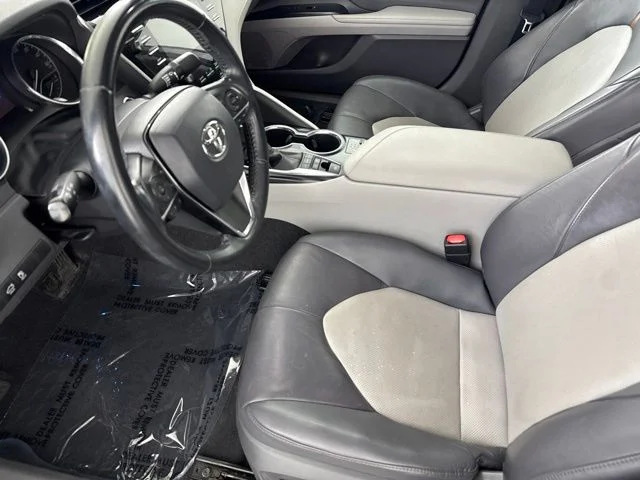 Used 2020 Gray Toyota XLE image 22