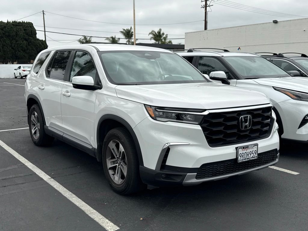 2024 Honda Pilot EX-L 8-Occupant 2WD's photo