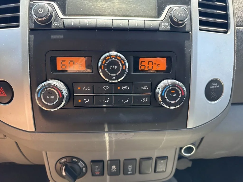 Used 2016  Nissan SV image 16