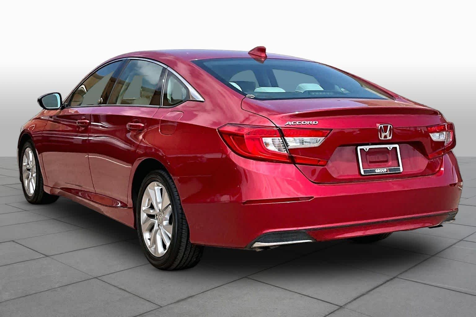 Used 2018 Radiant Red Metallic Honda LX 1.5T image 12