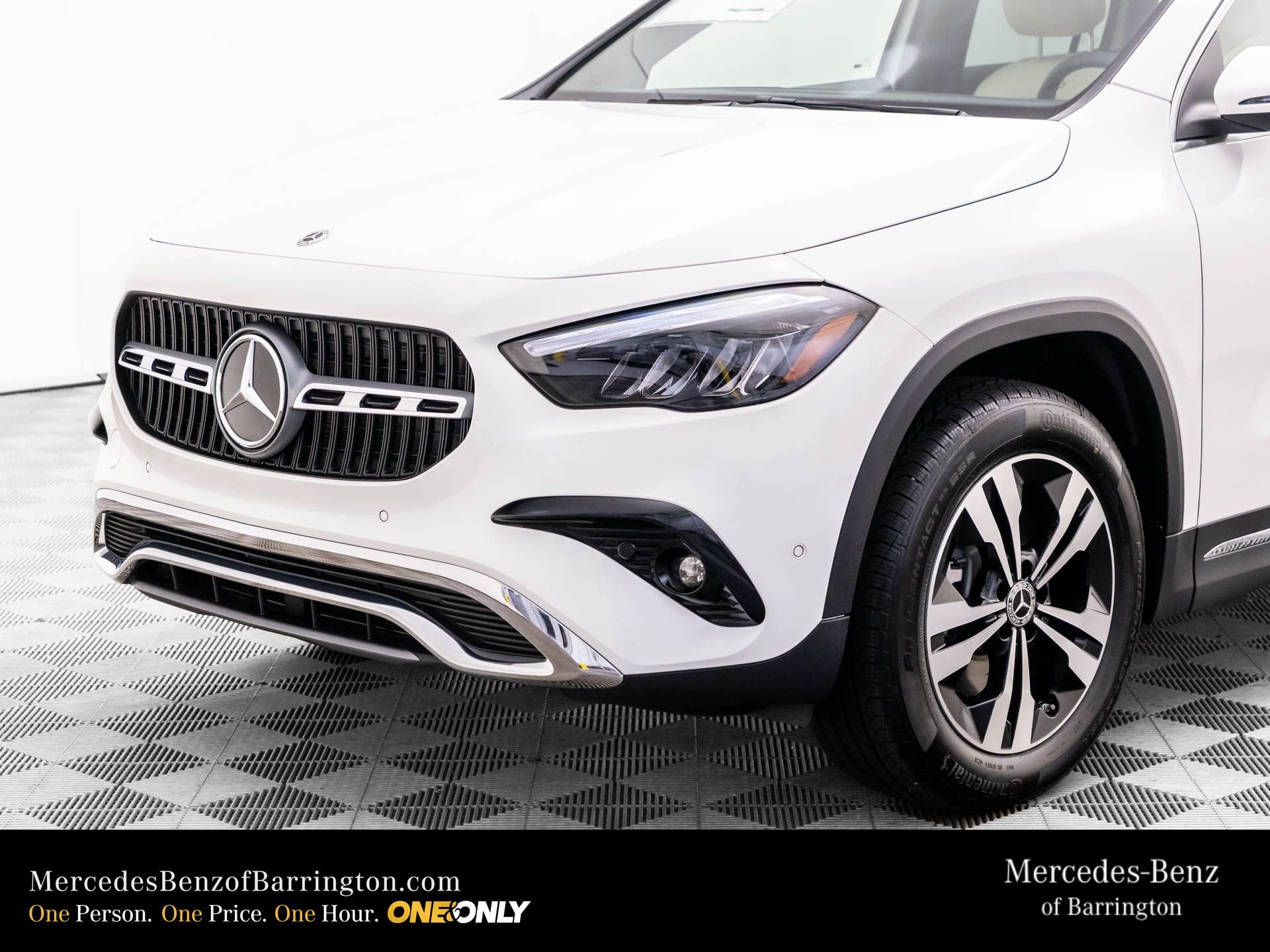 New 2026 Polar White Mercedes-Benz GLA 250 image 38
