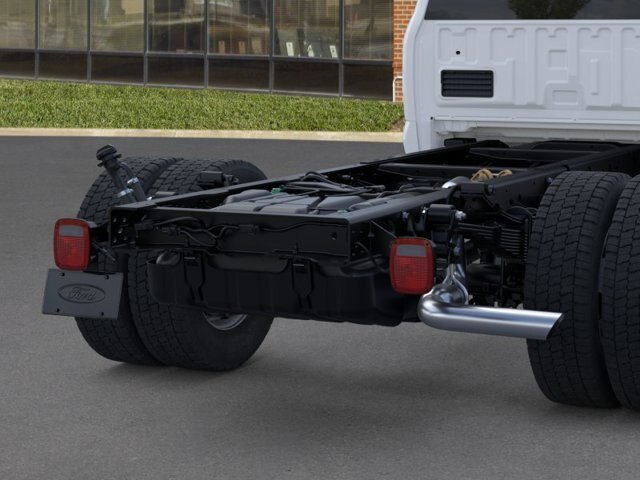 2026 Ford F-550 Super Duty Chassis Cab XL - Photo 43