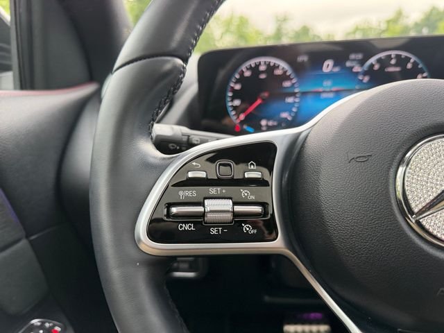 Certified Used 2023 Black Mercedes-Benz GLA 250 image 27