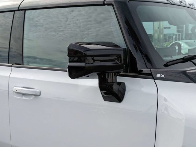 2026 GMC HUMMER EV 2X - Photo 11
