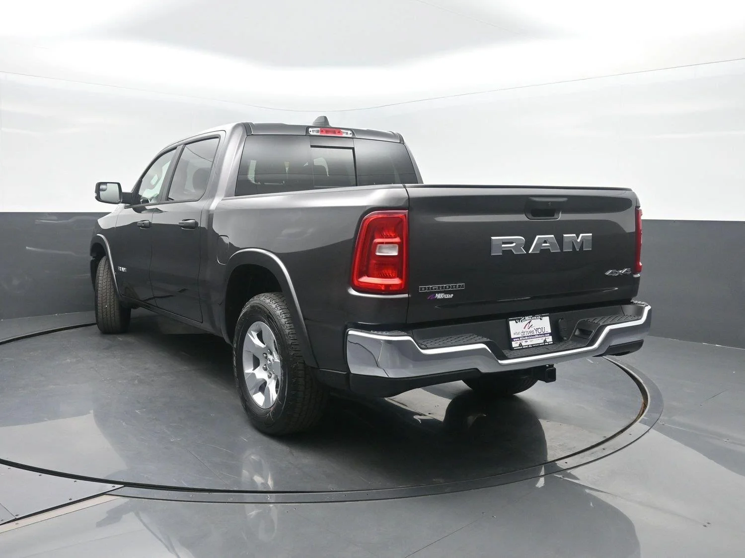 New 2027 Granite Crystal Metallic Clear-Coat Exterior Paint RAM Big Horn image 44