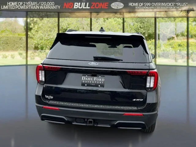 New 2026 Agate Black Metallic Ford ST-Line image 27