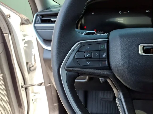 Used 2024 White Jeep Limited image 20