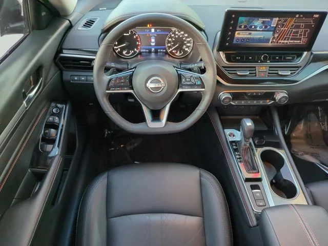 Used 2023 Blue Nissan 2.0 SR image 12