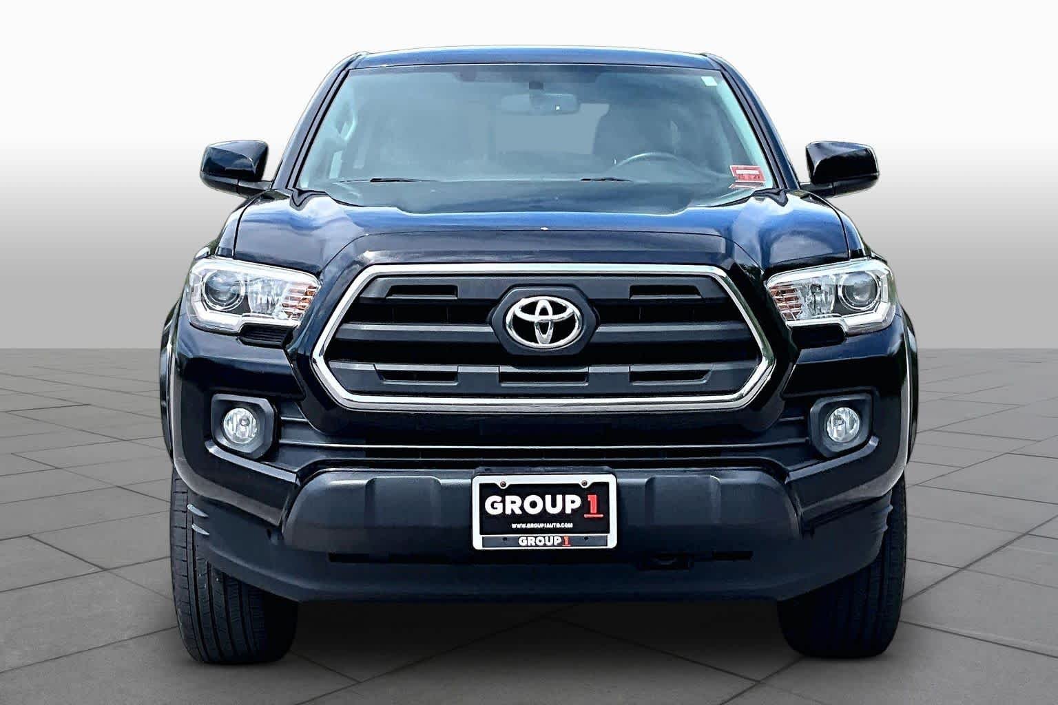 Used 2017 Black Toyota SR5 image 4