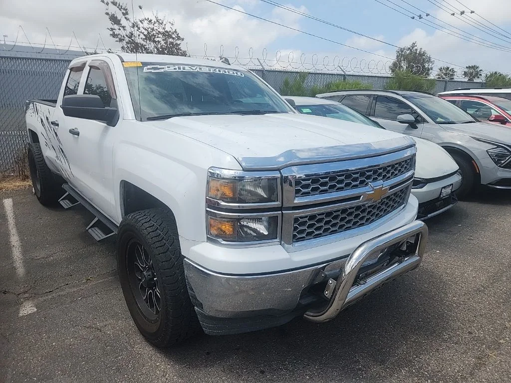2014 Chevrolet Silverado 1500's photo