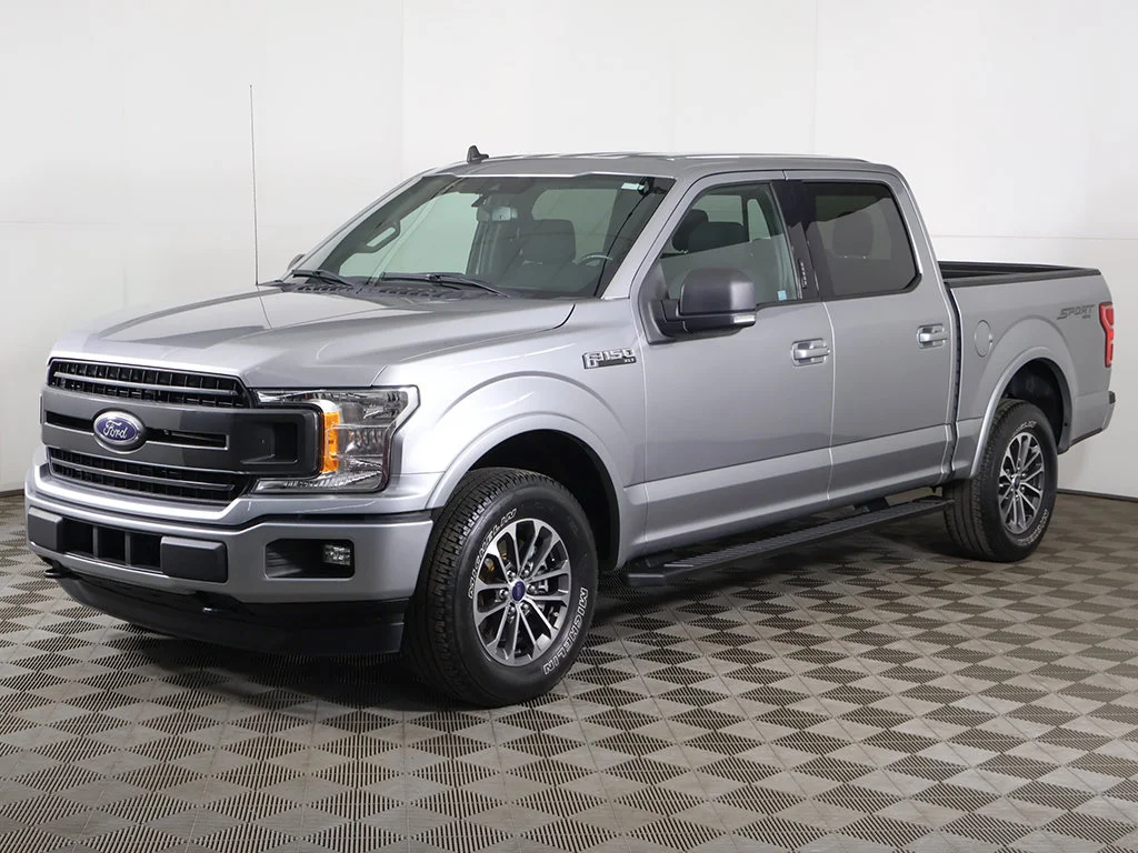 Used 2020 Silver Ford XLT image 6