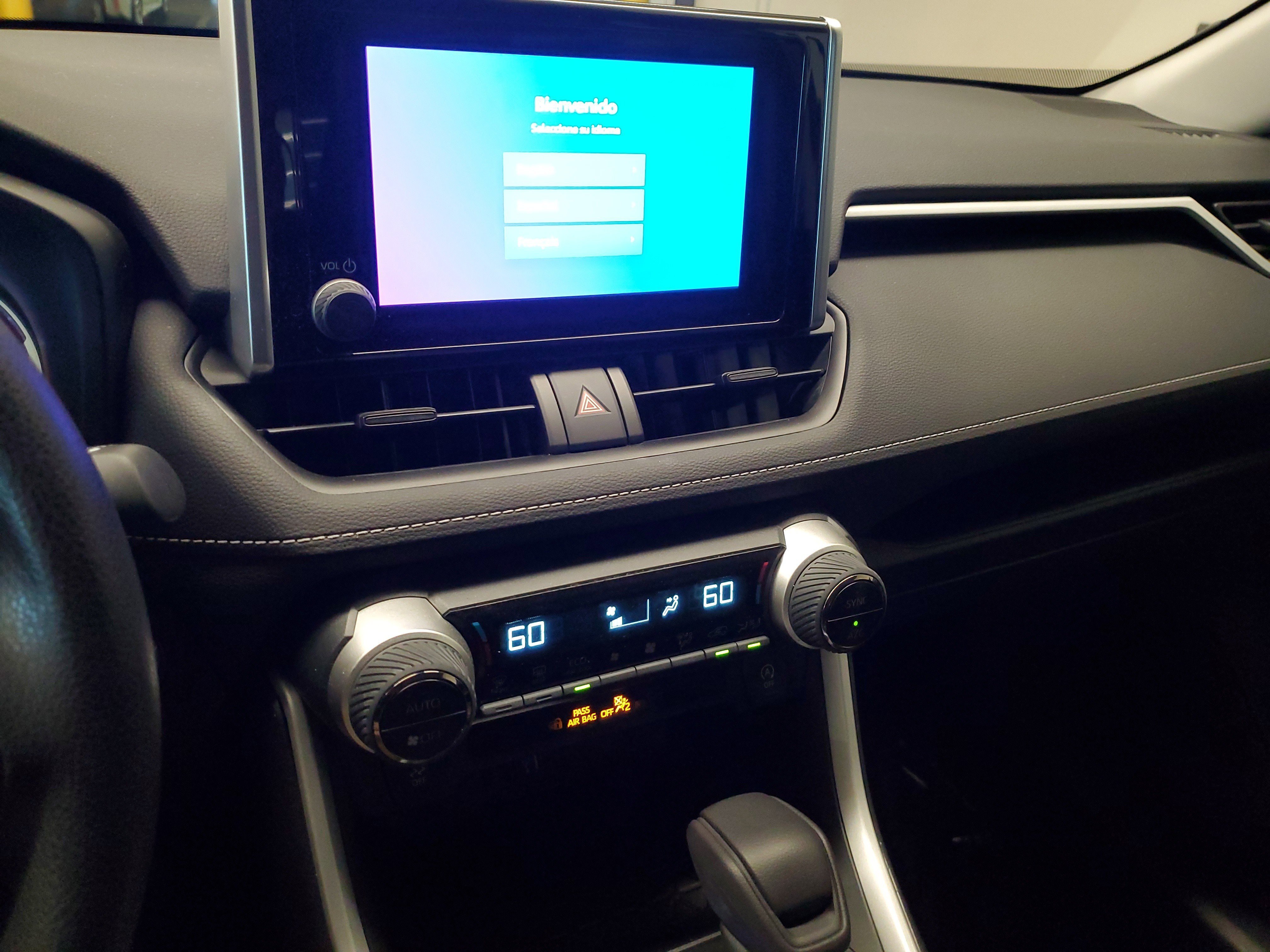 Used 2023 Ice Toyota XLE image 27