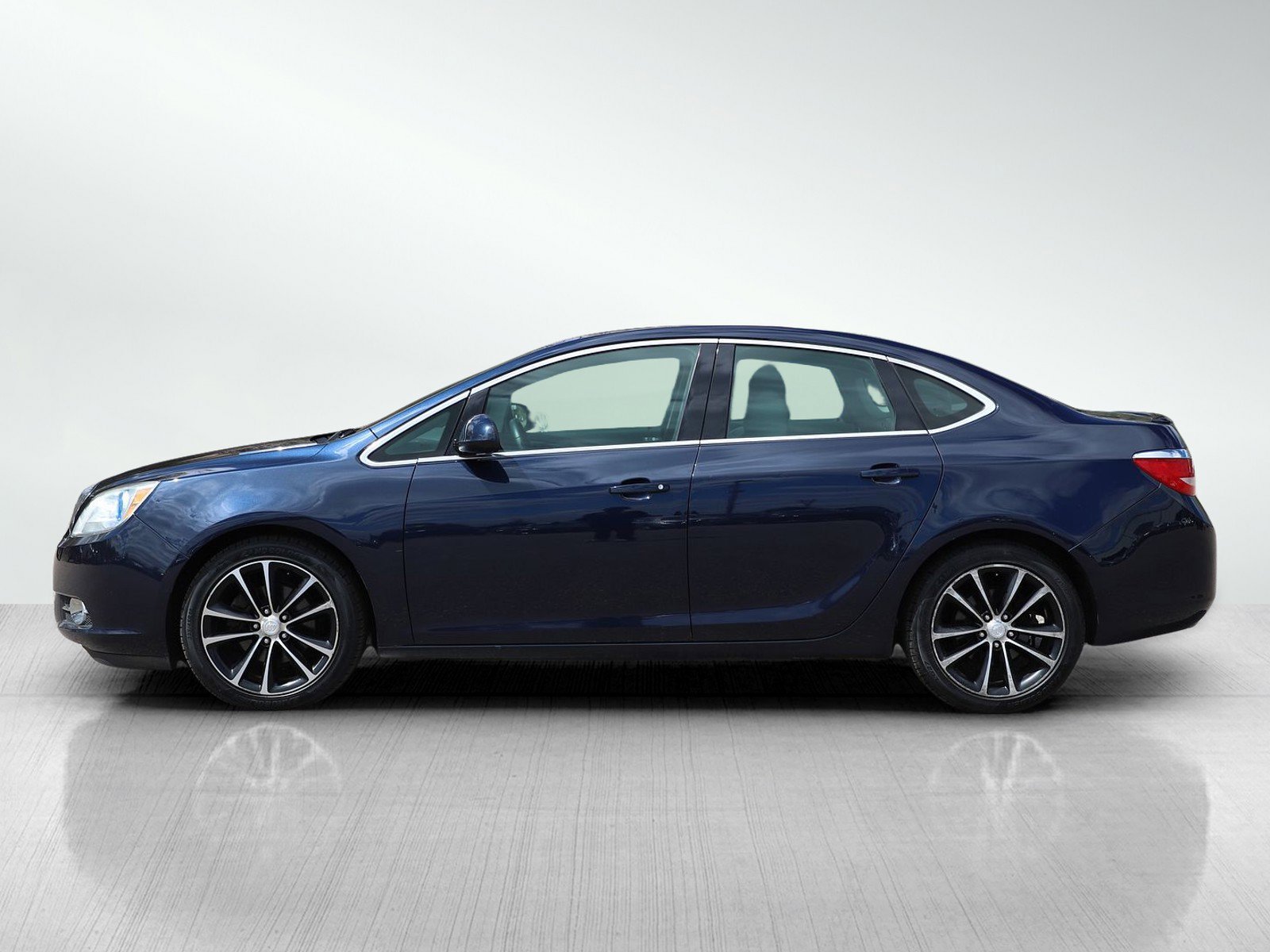 Used 2016 Buick Verano 1SH with VIN 1G4PW5SK6G4170113 for sale in White Bear Lake, Minnesota