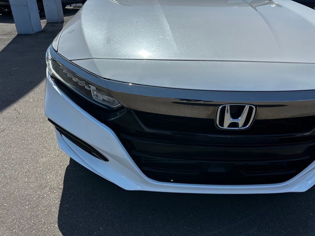 Used 2018 White Honda Sport image 4