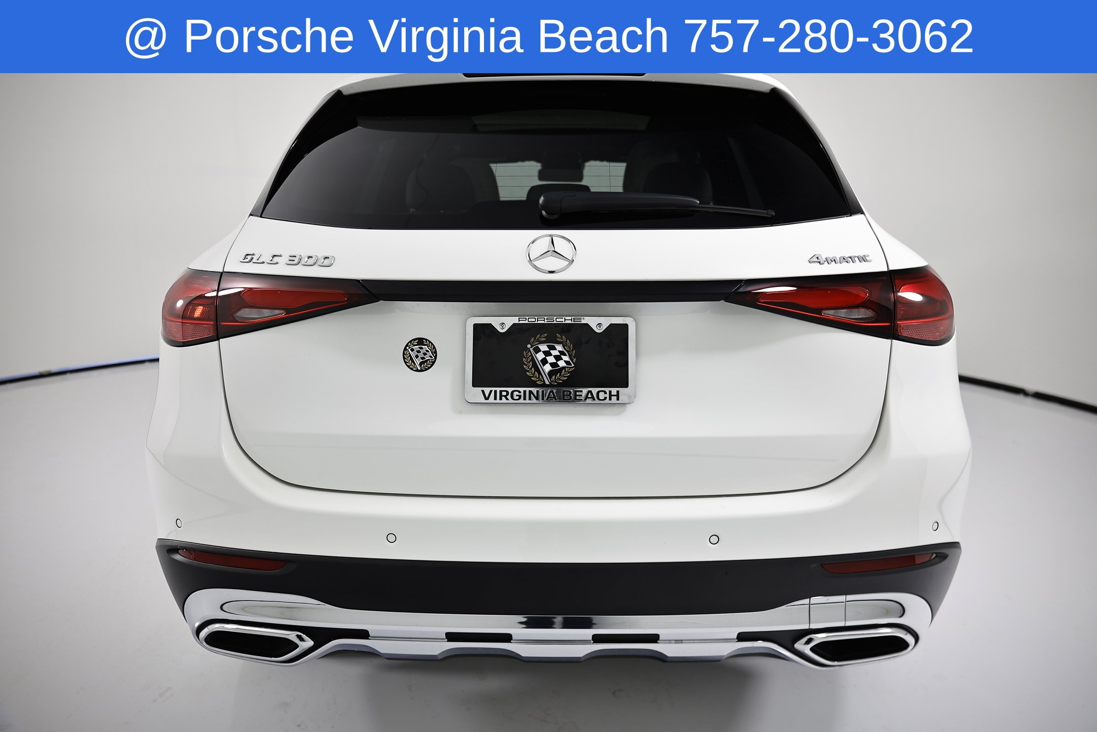 Used 2025 White Mercedes-Benz GLC 300 image 6