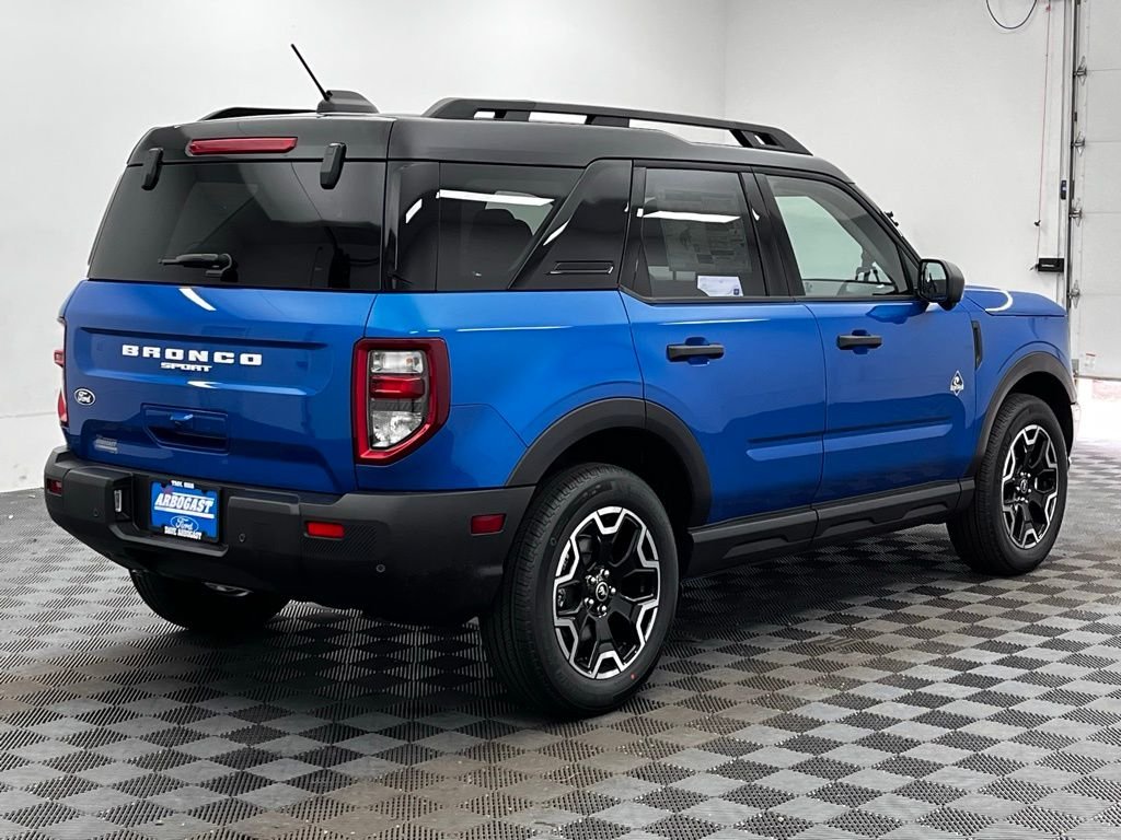 New 2026 Blue Ford Outer Banks image 8