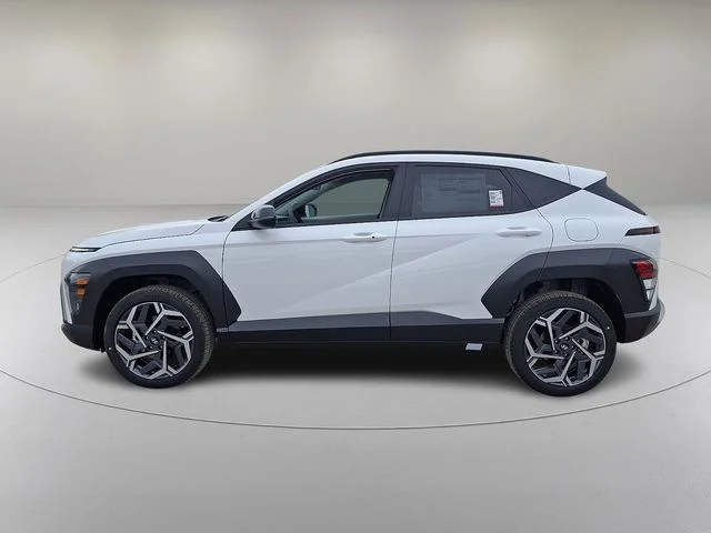 New 2026 White Hyundai SEL Premium image 4
