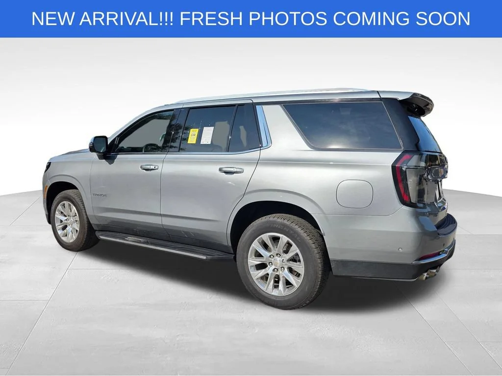 Used 2025 Sterling Gray Metallic Chevrolet Premier image 4