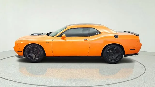 Used 2014 Orange Dodge R/T Shaker image 7