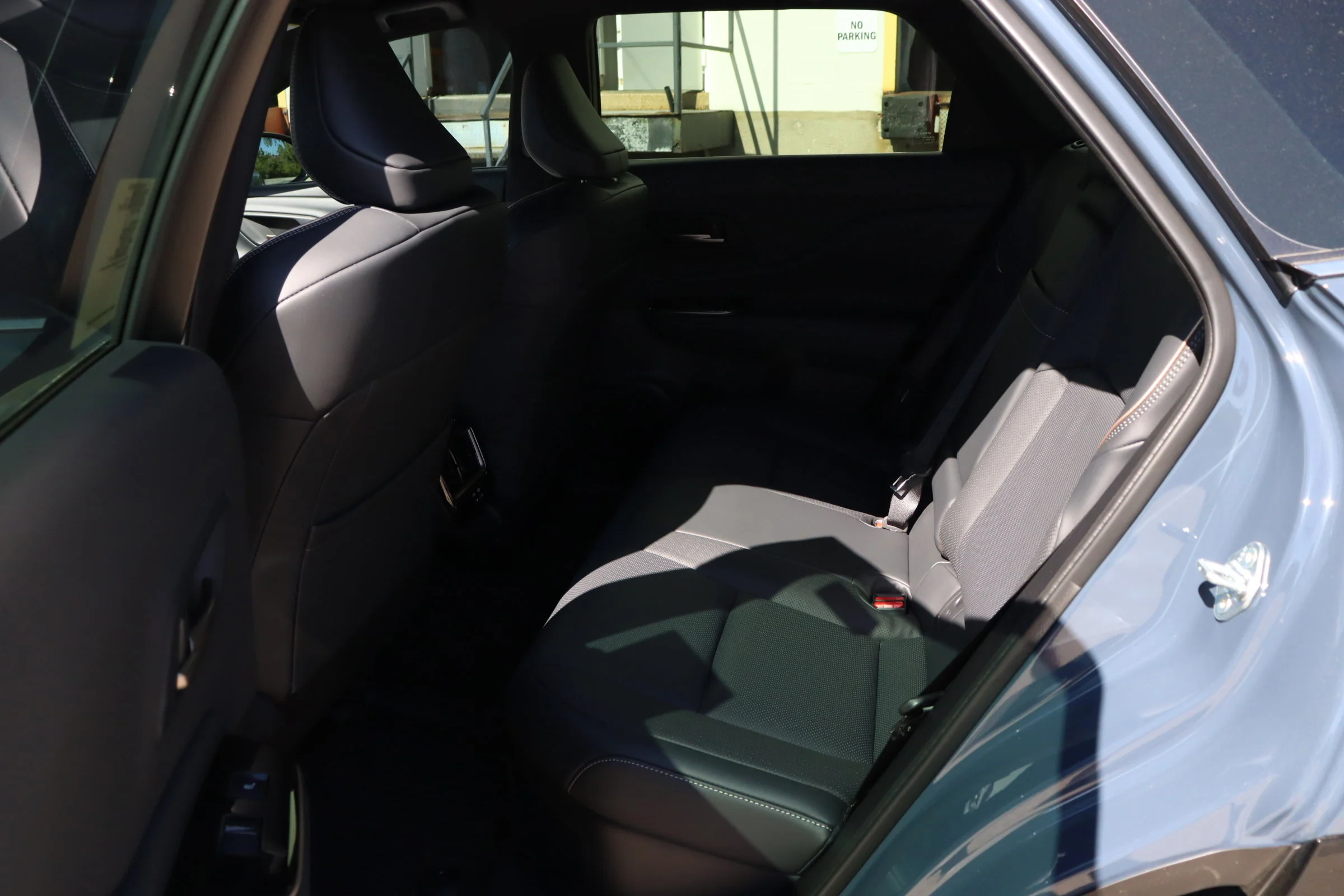 2026 Toyota Crown Signia XLE - Photo 25