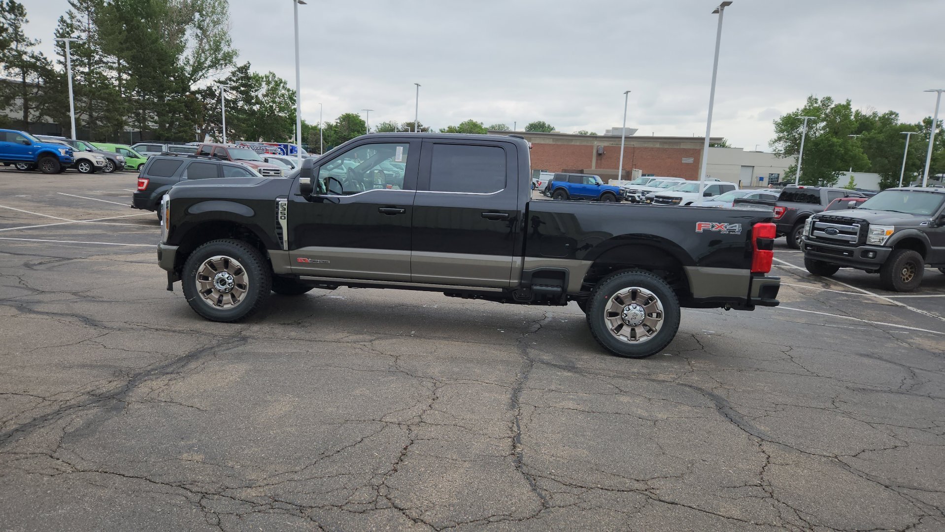New 2026 Agate Black Metallic Ford King Ranch image 7