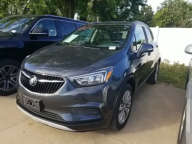 Used 2017 Gray Buick Preferred image 12