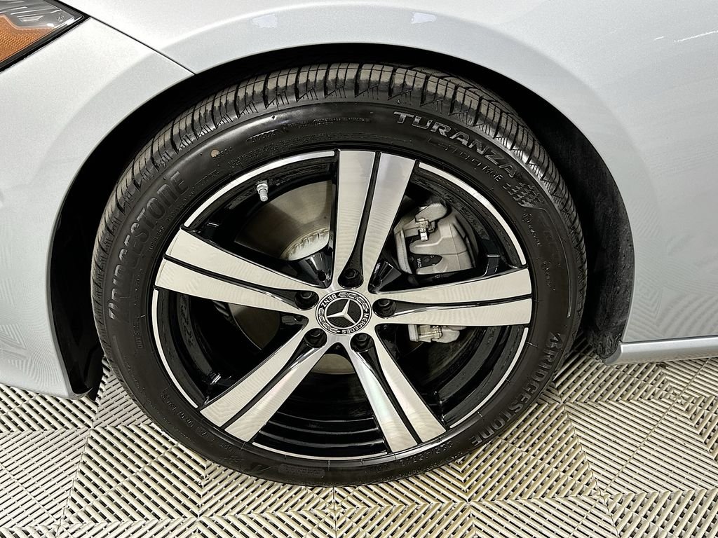 Used 2026 Silver Mercedes-Benz C 300 image 32