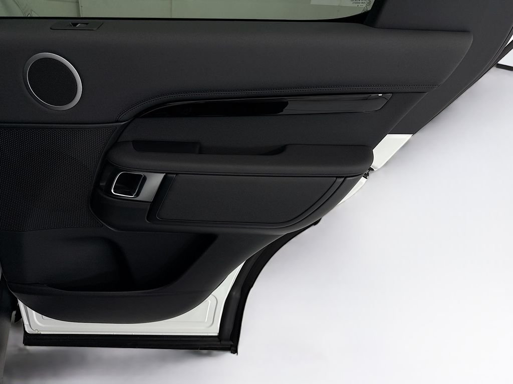 New 2026 Fuji White Land Rover S image 26