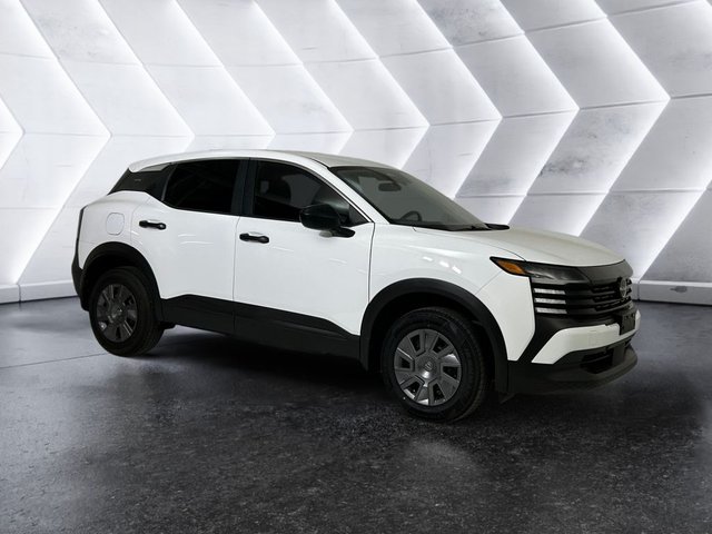 2025 Nissan Kicks S