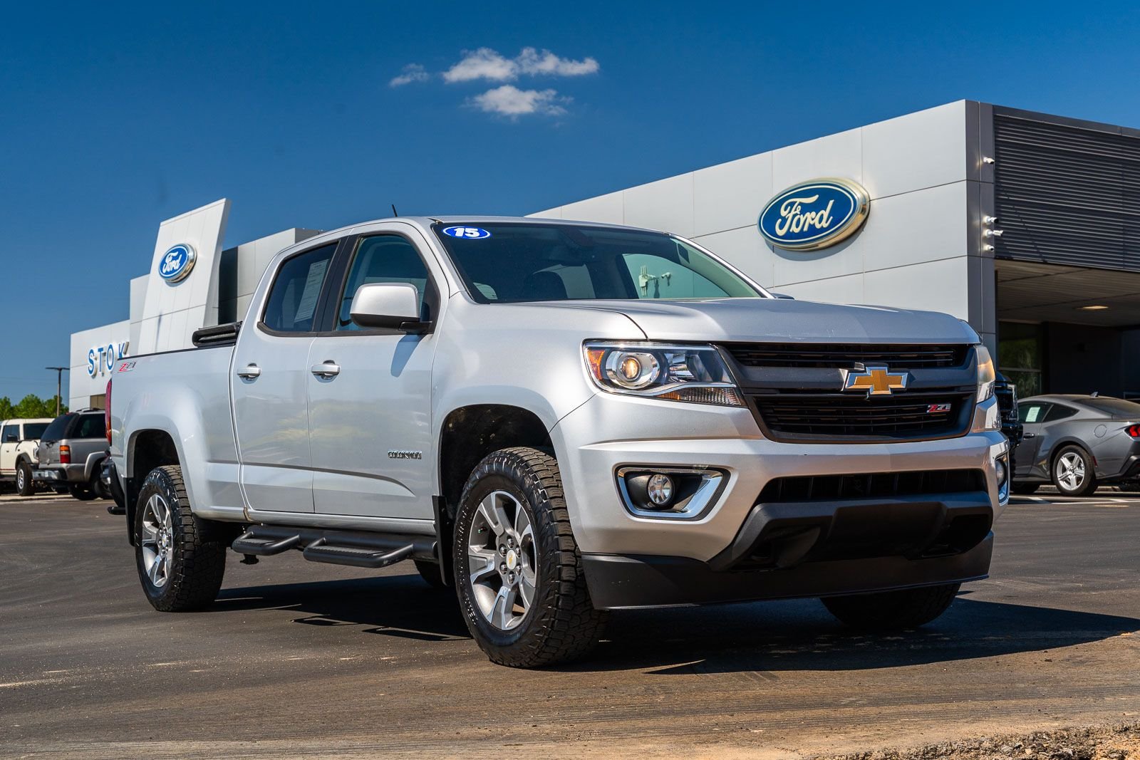 Used 2015 Silver Chevrolet Z71 image 1