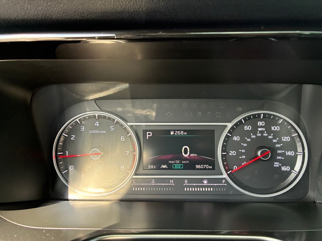 Used 2021 Black Kia S image 12