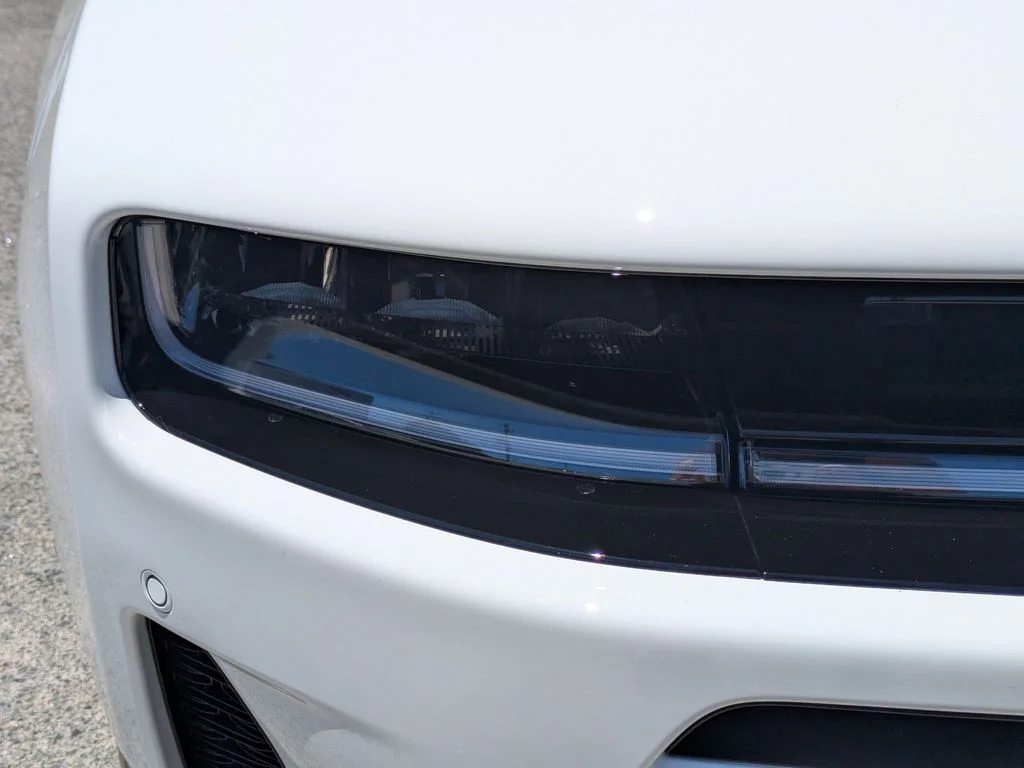 New 2026 White Knuckle Exterior Paint Dodge R/T Plus image 12