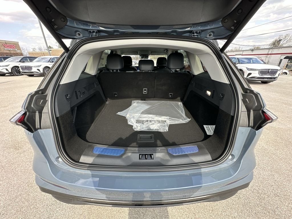 New 2026 Blue Lincoln Premiere image 23