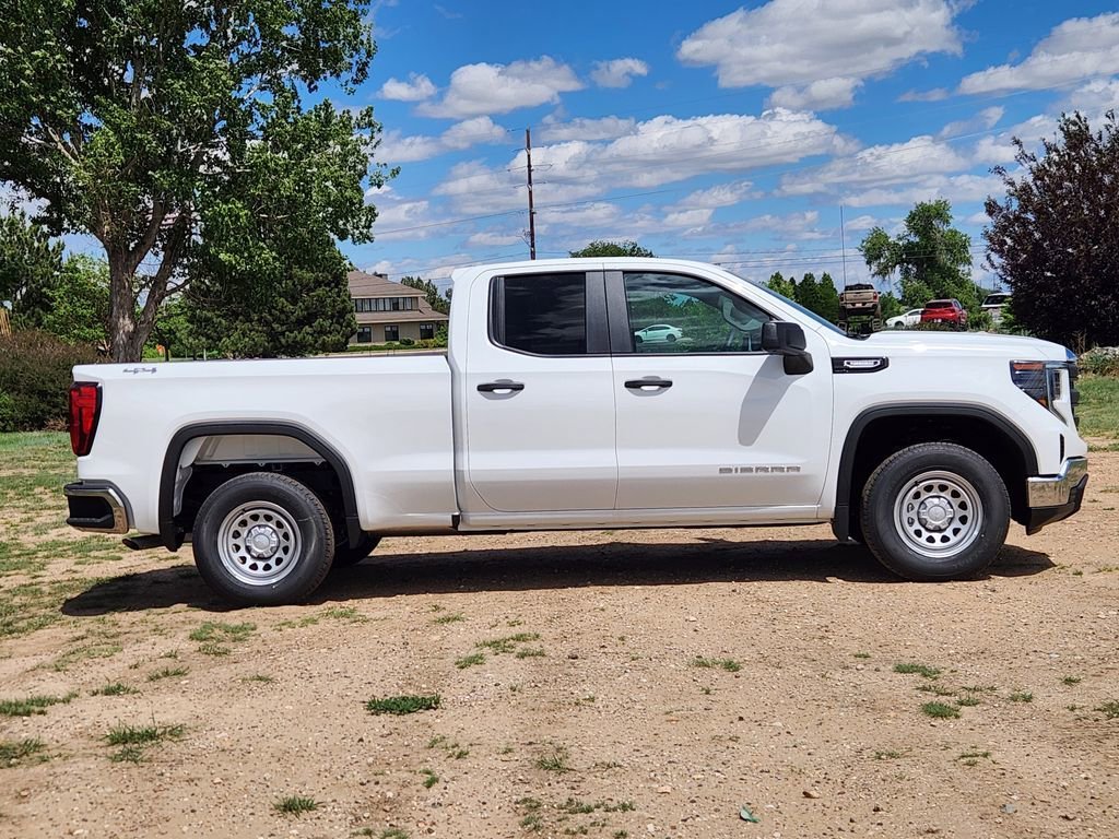 New 2026 Summit White GMC Pro image 3