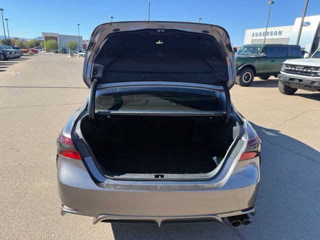 2022 Toyota Camry SE - Photo 37