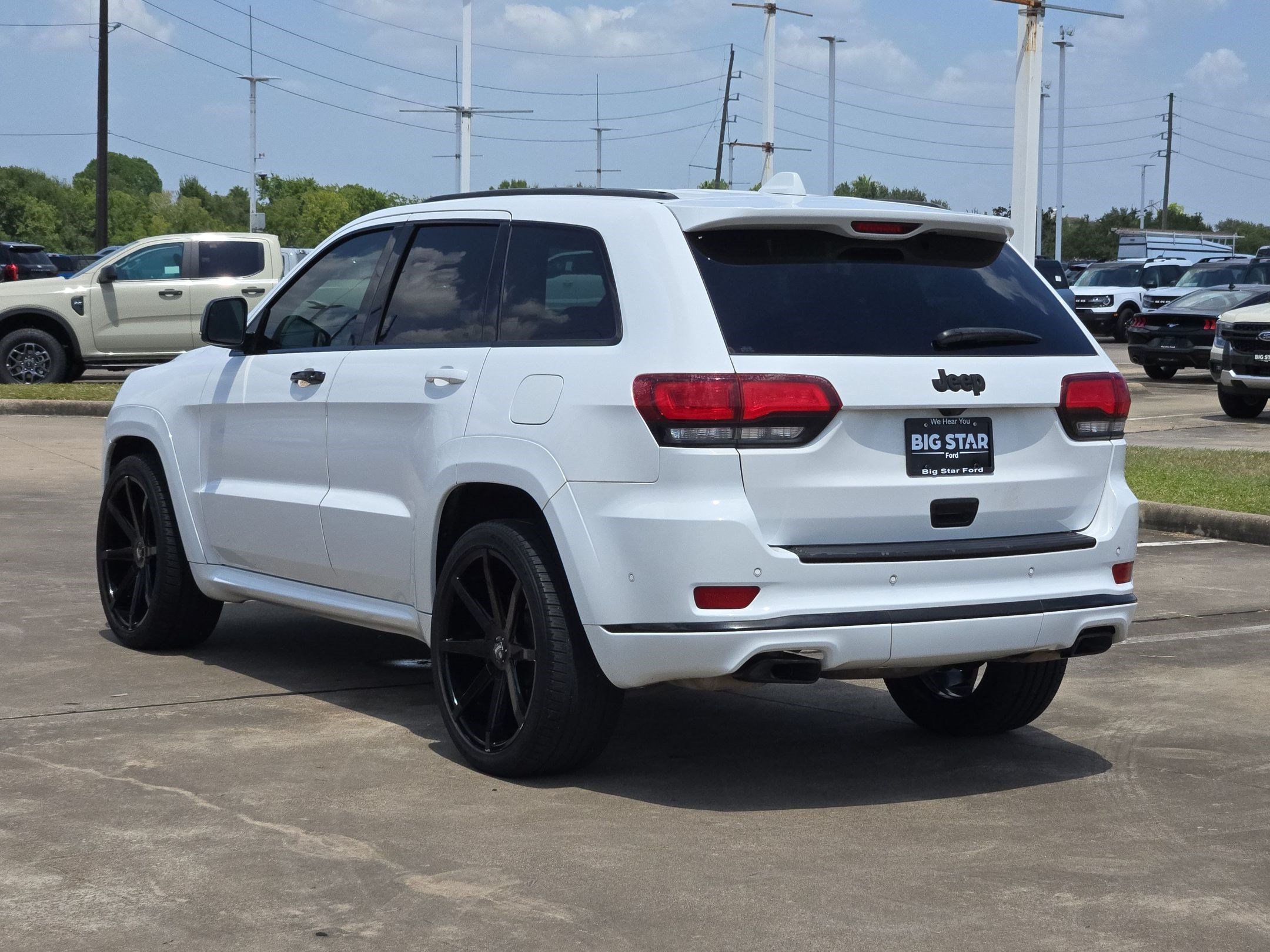 Used 2021 Bright White Clearcoat Jeep Overland image 5
