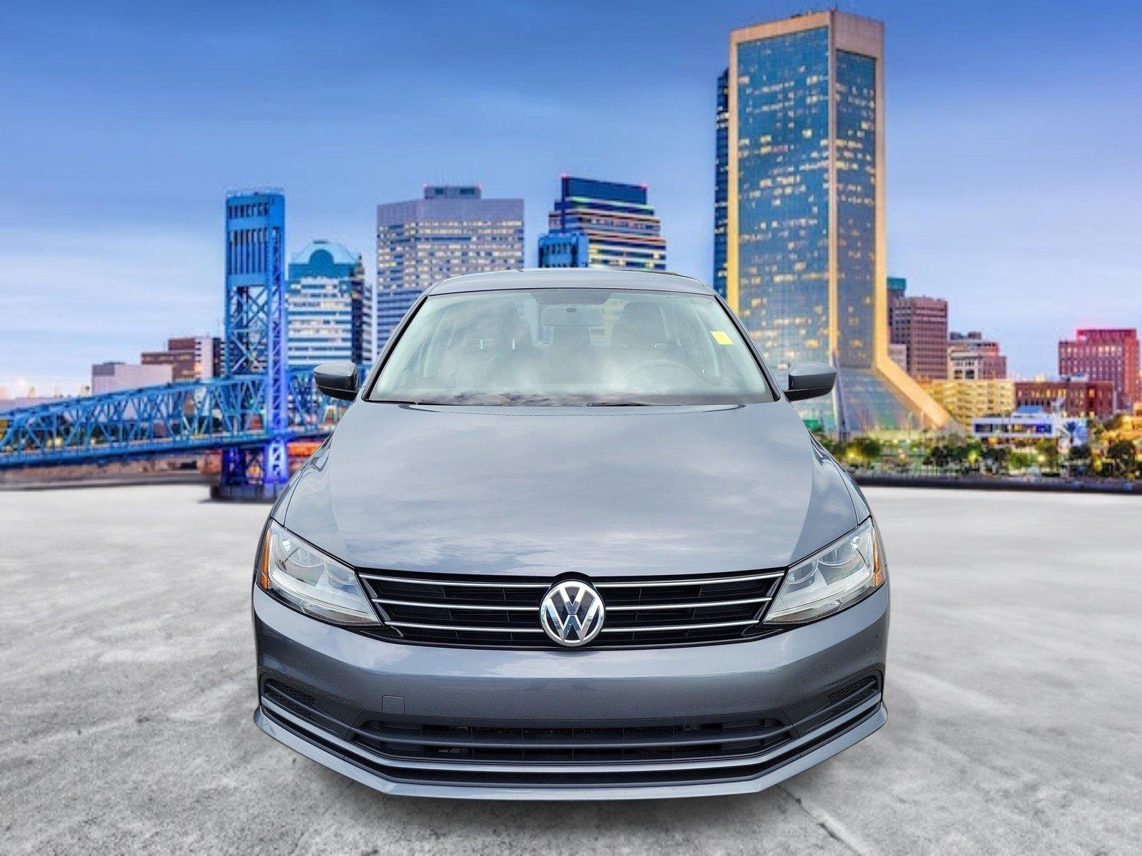 Used 2017 Platinum Gray Metallic Volkswagen 1.4T S image 5