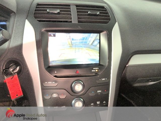 Used 2014 Black Ford XLT image 21