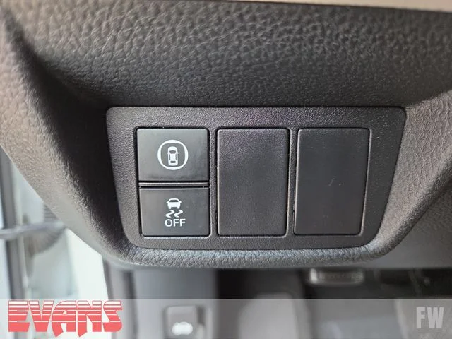 Used 2021 White Honda Base image 16