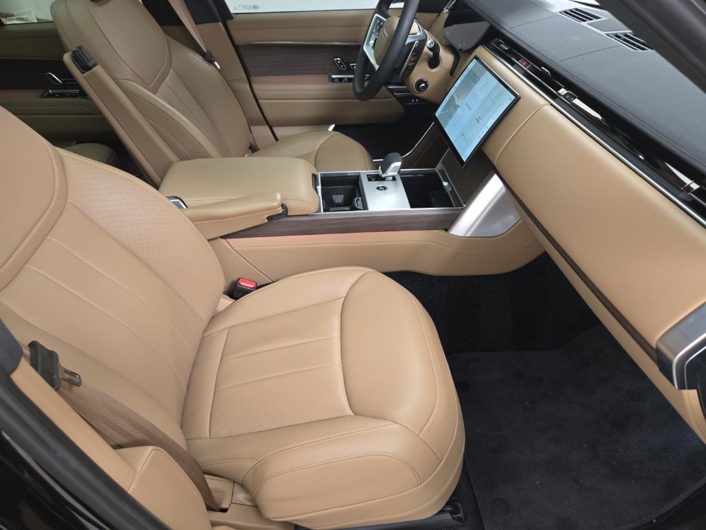 2026 Land Rover Range Rover SE - Photo 27