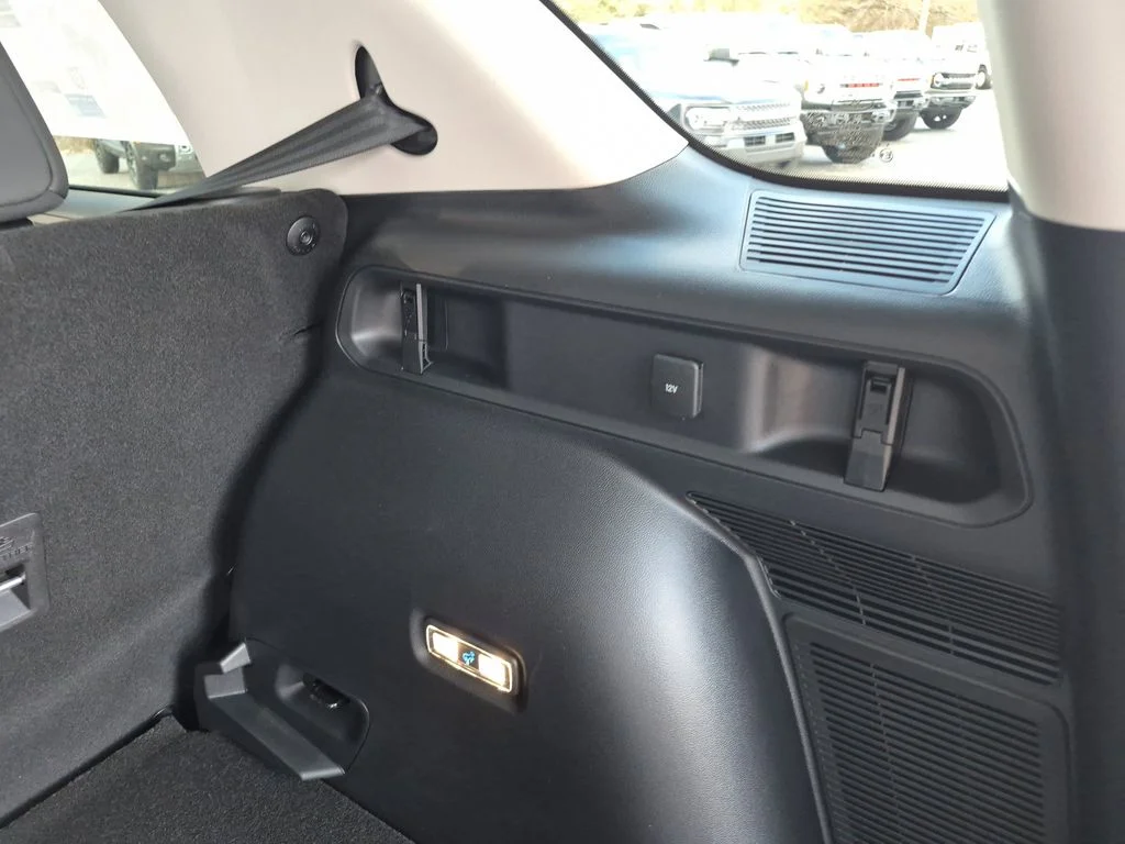New 2025 Carbonized Gray Metallic Ford Big Bend® image 19