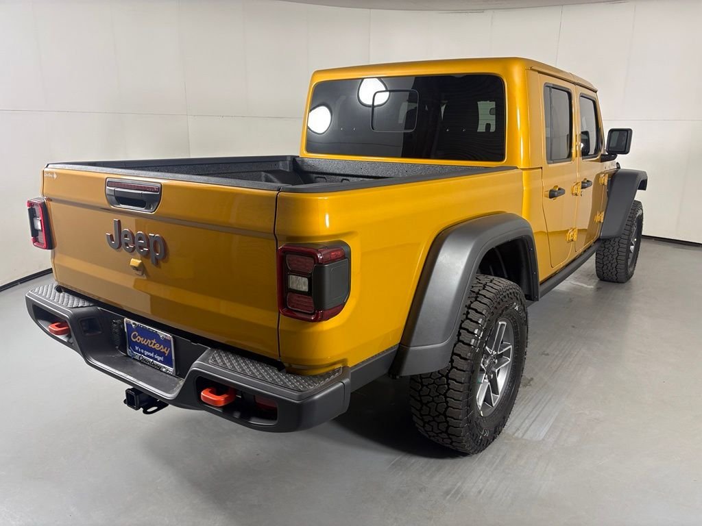 New 2026 Goldilocks Exterior Paint Jeep Mojave image 8