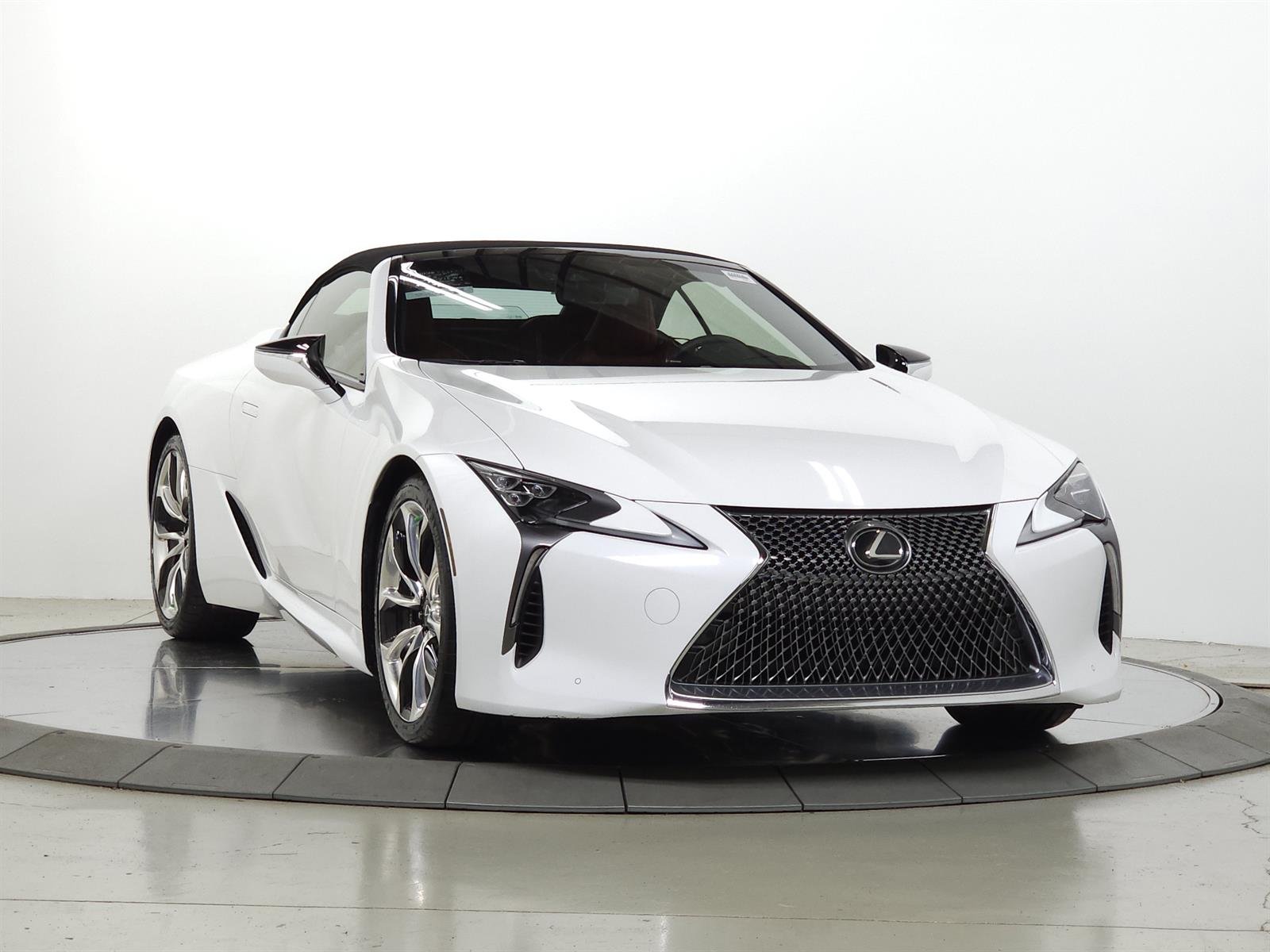 Certified Used 2023 White Lexus  image 12