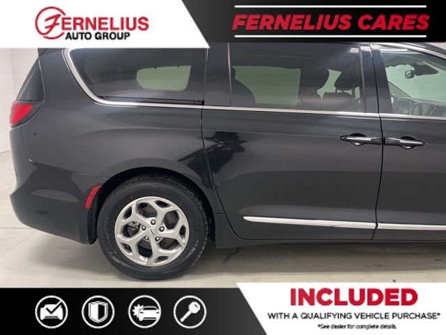 2023 Chrysler Pacifica Limited - Photo 8