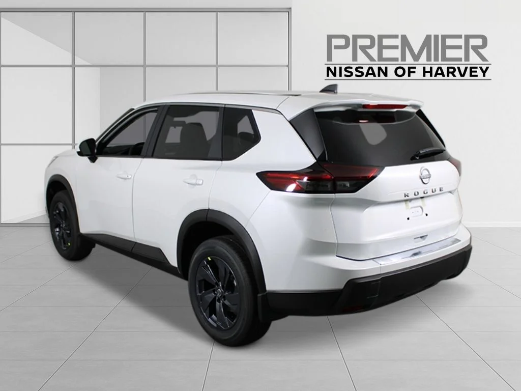 New 2026 Everest White Pearl TriCoat Nissan SV image 3