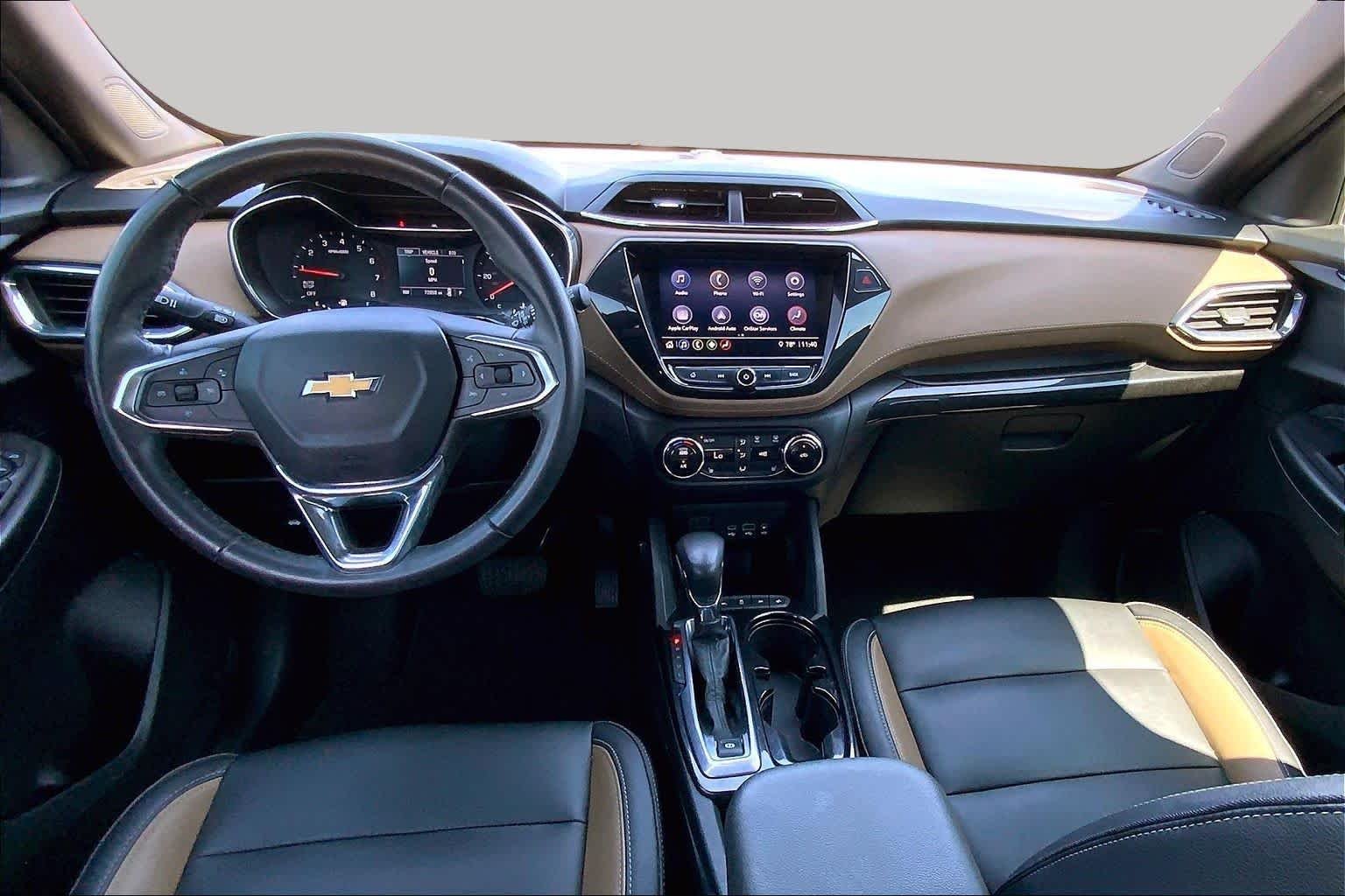 Used 2021 Summit White Chevrolet ACTIV image 16