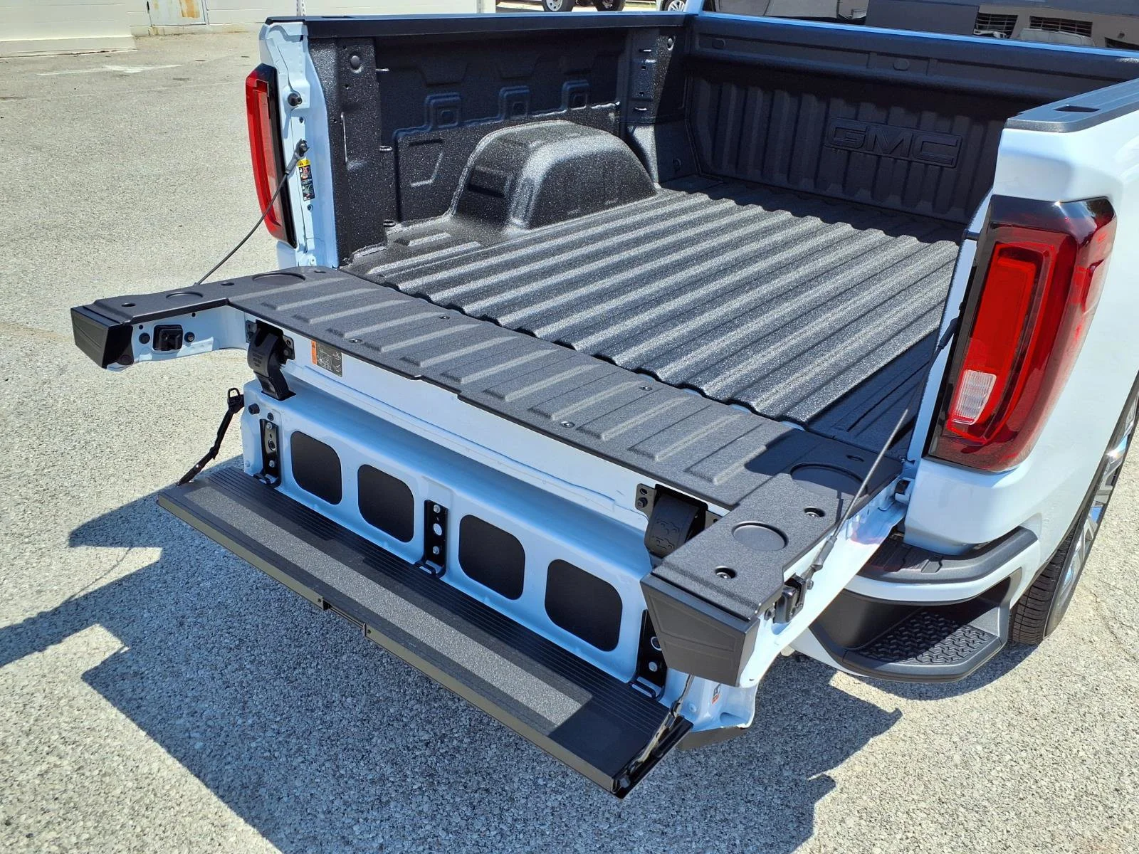2026 GMC Sierra 1500 Denali - Photo 22