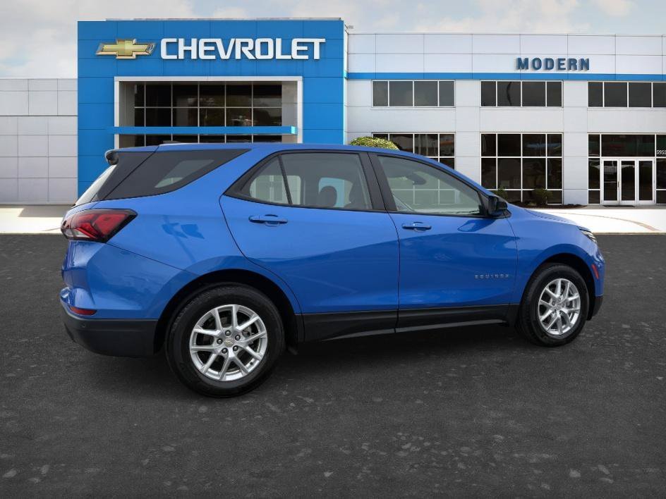 Used 2024 Riptide Blue Metallic Chevrolet LS image 5