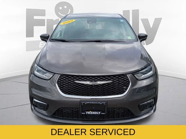 Used 2023 Gray Chrysler Touring L image 2