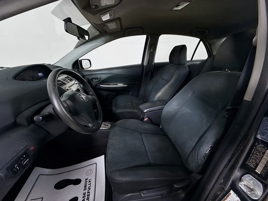 Used 2009 Toyota Yaris S with VIN JTDBT903391330883 for sale in Louisville, KY